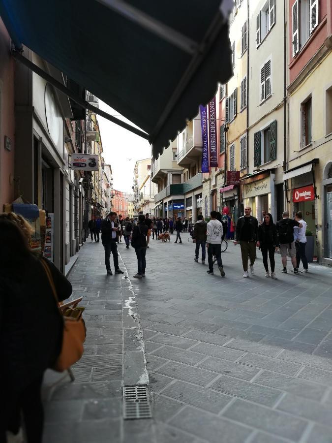 ラ・スペツィアLa Piazzetta In Centroアパートメント エクステリア 写真